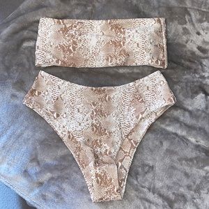 Strapless bikini top and high waisted bottoms.